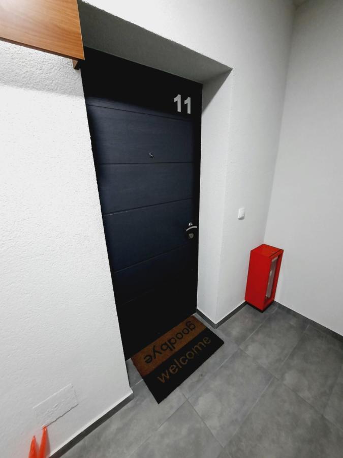 Apartman Kristal Sremska Mitrovica Eksteriør billede